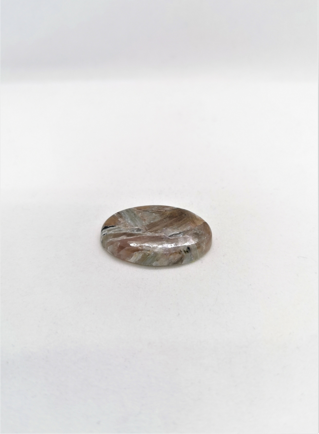 Cabochon Charoit