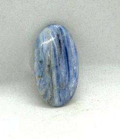 Cabochon Kyanit