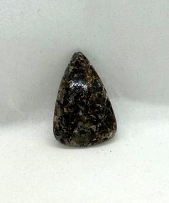 Cabochon Astrophyllite